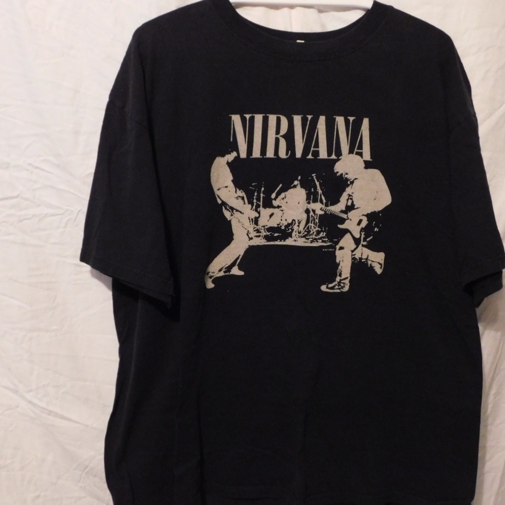 Nirvana Graphic Muddy Banks Concert TShirt XXL